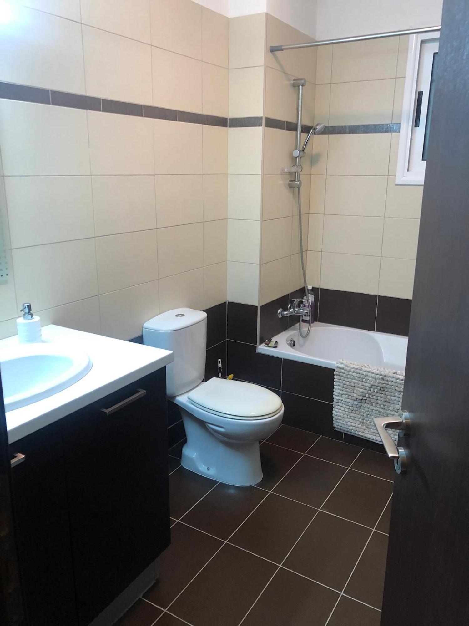 لارنكا Tranquil Country Condo الغرفة الصورة