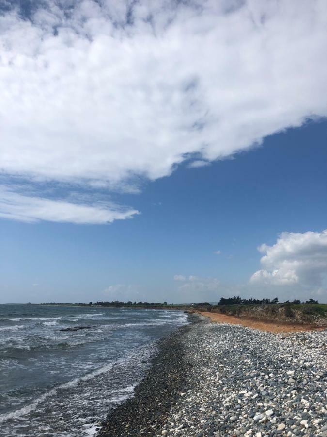 لارنكا Tranquil Country Condo المظهر الخارجي الصورة